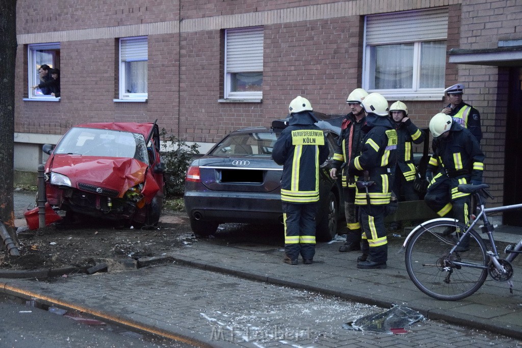 VU Koeln Porz Mitte Hauptstr P124.JPG - Miklos Laubert